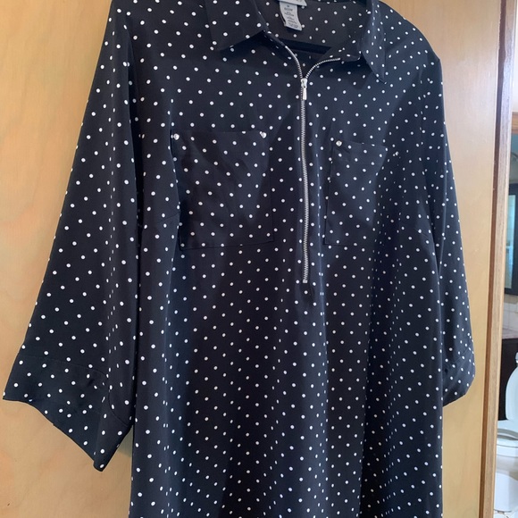 Plus size - Selling a black and white polka dot pull over top - excellent! - Picture 11 of 11